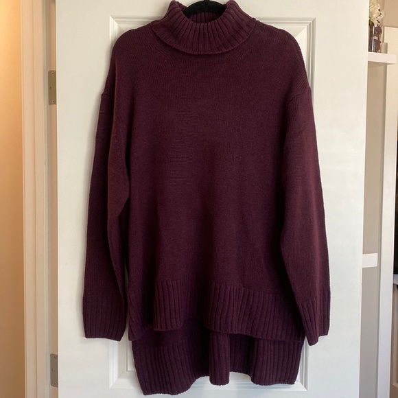 Joe Fresh Turtle Neck - Picture 1 of 3